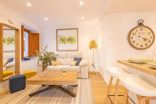 Pis  Calle romero. Junto a la mezquita catedral de crdoba