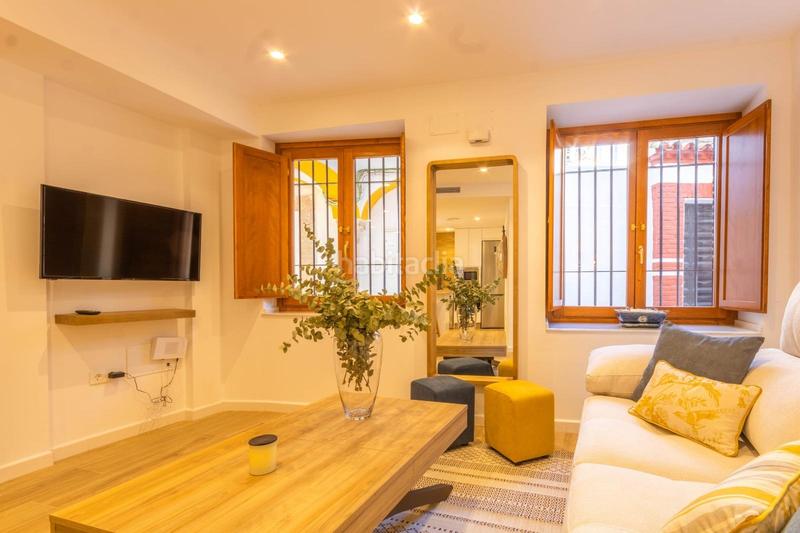 Foto 2421036d-dbfb-46aa-8afe-5e23d8c20ee5. Pis amb calefacció a casco histórico - ribera - san basilio Córdoba