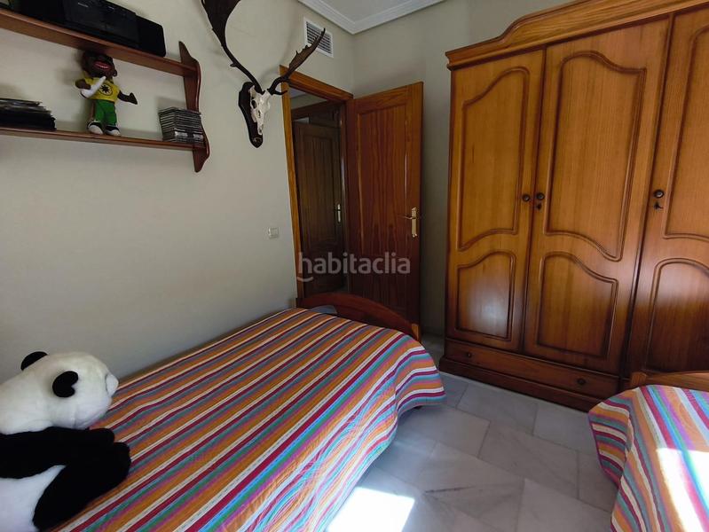 Foto 780ee425-c166-4892-8050-a28466915920. Casa a schiera con parcheggio in Poniente-Norte - Miralbaida - Parque Azahara Córdoba
