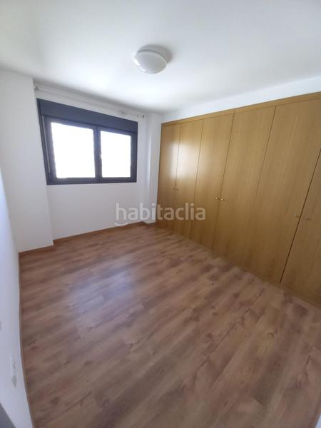 Foto 3ac95a01-59e6-4145-8bf8-ac67448eb763. Appartamento con parcheggio piscina in Poniente-Norte - Miralbaida - Parque Azahara Córdoba