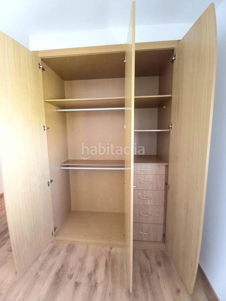 Foto 8c1df821-befe-48b3-a7a1-1a0b997f0b1d. Appartamento con parcheggio piscina in Poniente-Norte - Miralbaida - Parque Azahara Córdoba