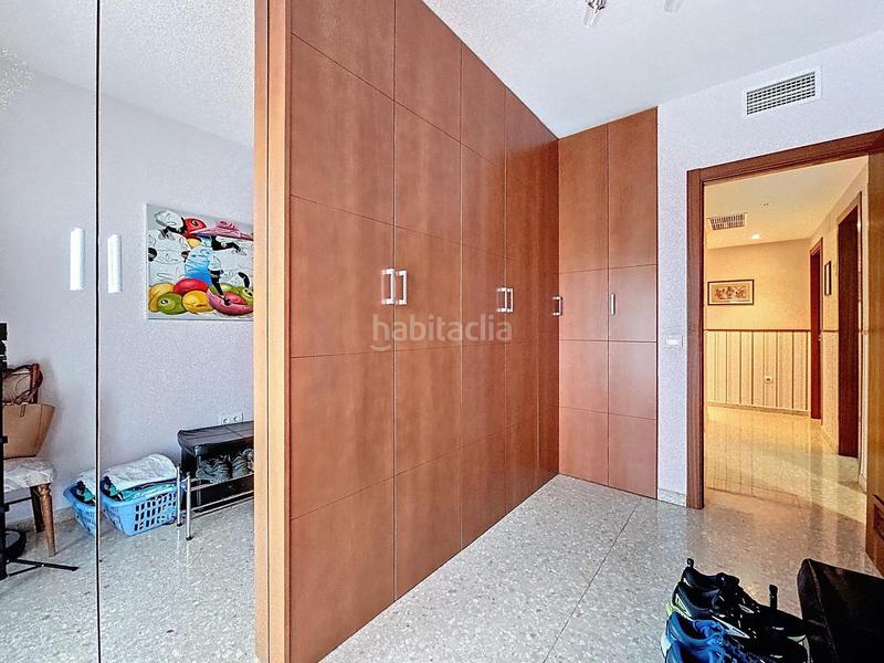 Foto ddb8b429-8668-4e76-a348-b34c8610fc92. Flat with parking in Sector Sur Córdoba