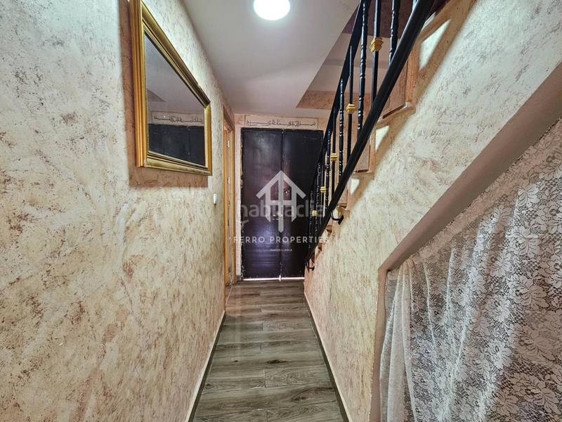 Foto fdb86a8f-f57f-4292-bbee-1a2da5969ec8. Casa con parcheggio in Loja