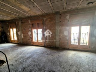 Flat  Avenida san francisco. Piso en venta en loja