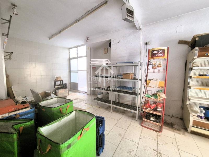 Foto c23ba1bd-3369-4a6e-892d-b3d3ee8908f9. Local comercial local en venta en Loja