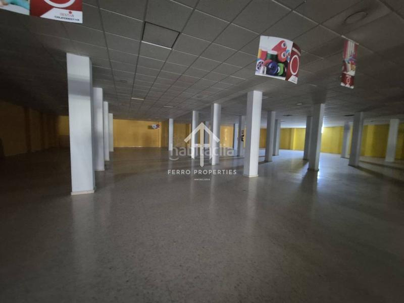 Foto 56b67a51-4b4d-429b-a734-6778512cfa81. Local comercial venta de local comercial en albolote en Atarfe