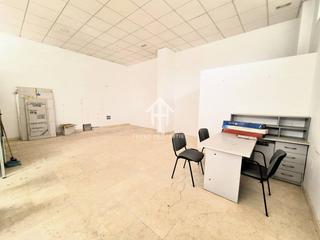 Lloguer Local Comercial a Rafael pérez del álamo 1. Alquiler de local comercial en loja