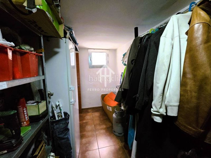 Foto 563a6cf5-7e25-4ae6-b8e0-fc009f3ec6bc. Chalet dans calle alcalde don manuel martín 11 dans Loja