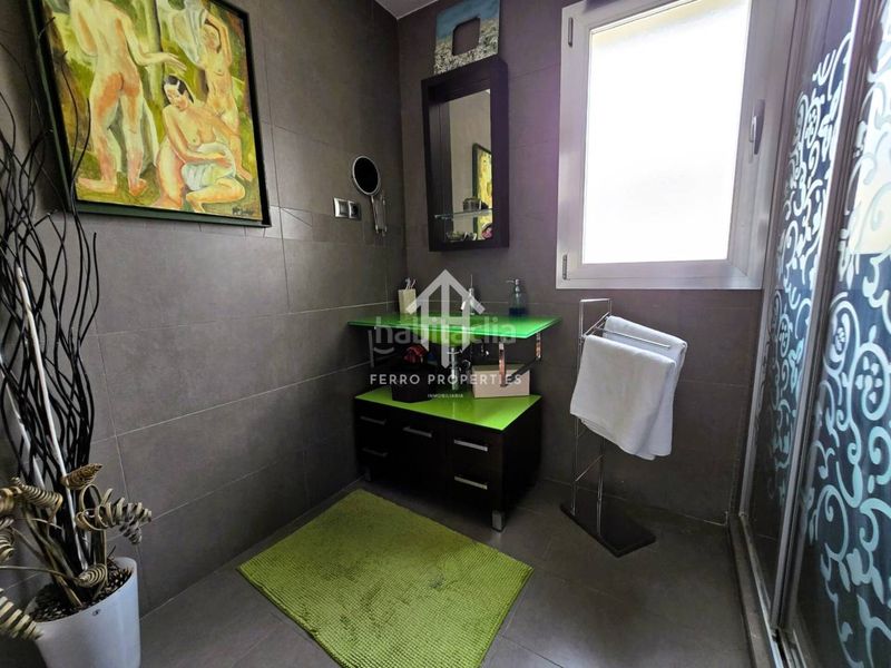 Foto c3ab0335-df03-4230-88cc-da9655e4534a. Chalet dans calle alcalde don manuel martín 11 dans Loja