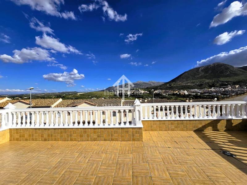 Foto 0e5304ab-d632-4db8-8efb-cb876cb831c3. Chalet dans miró 9 dans Loja