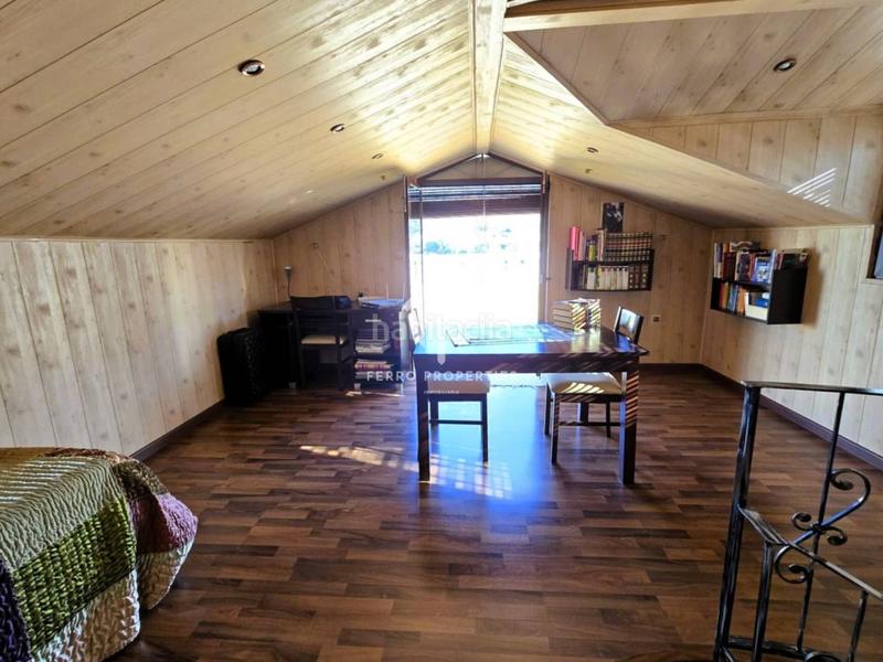 Foto 13696c21-1670-429b-b4c9-aadcf28dd430. Chalet dans miró 9 dans Loja