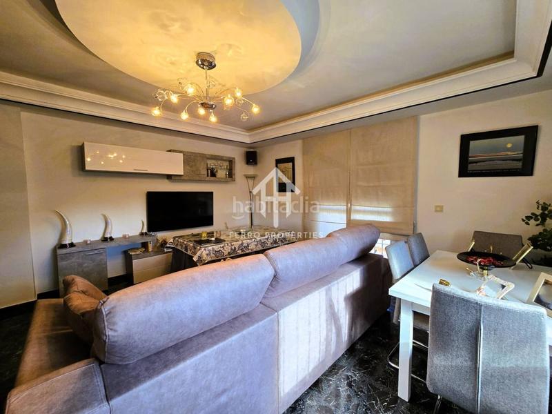 Foto 1628e5a5-2d65-418a-8303-c5672ad03287. Chalet dans miró 9 dans Loja