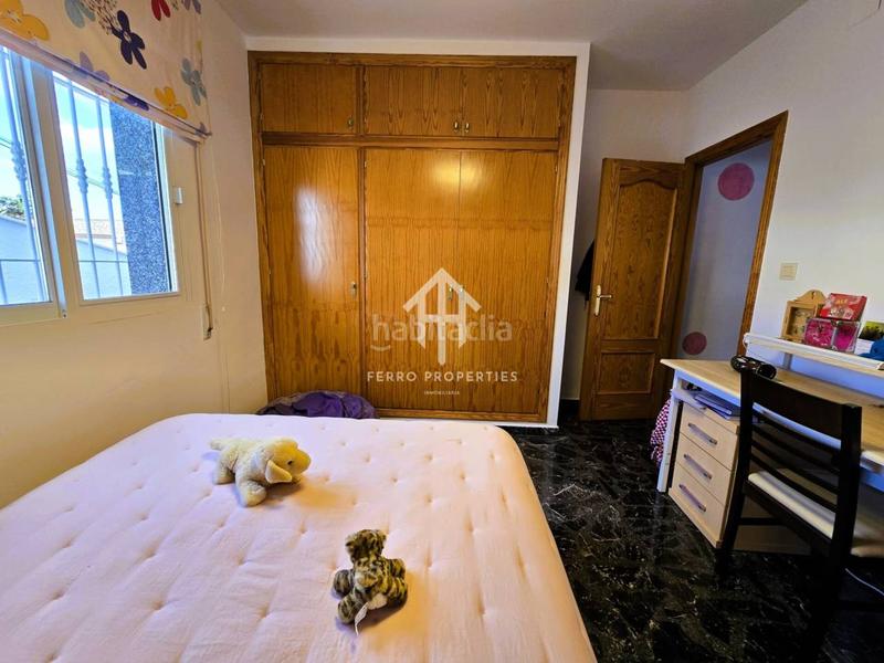 Foto 3229f559-1b40-4bc8-b563-38457df812f9. Chalet dans miró 9 dans Loja