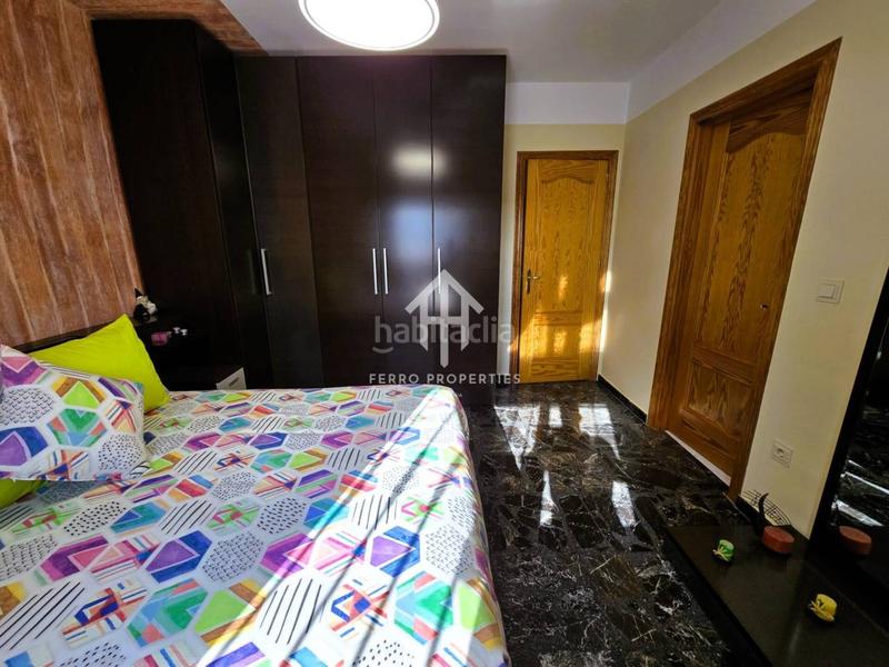 Foto 6ab685e3-9ad1-40c3-a09e-e893fdc72e24. Chalet dans miró 9 dans Loja