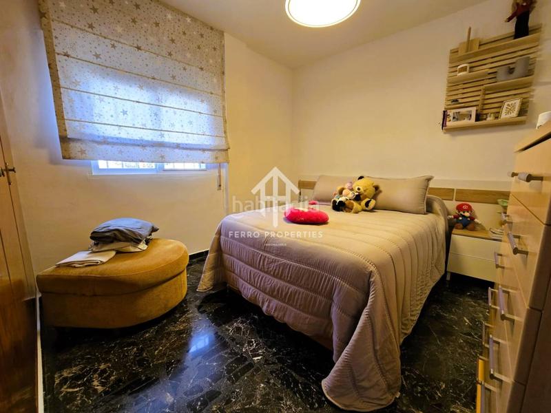 Foto 6f69000f-fa95-4f00-bf34-aa8e0cd545b8. Chalet dans miró 9 dans Loja