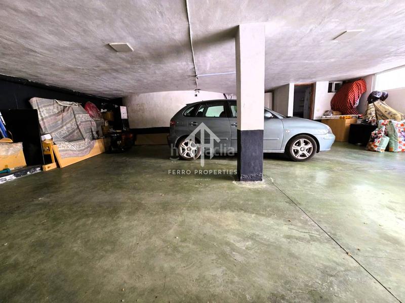 Foto 712581e8-a9c0-4573-b9e5-b3e67a428c68. Chalet dans miró 9 dans Loja