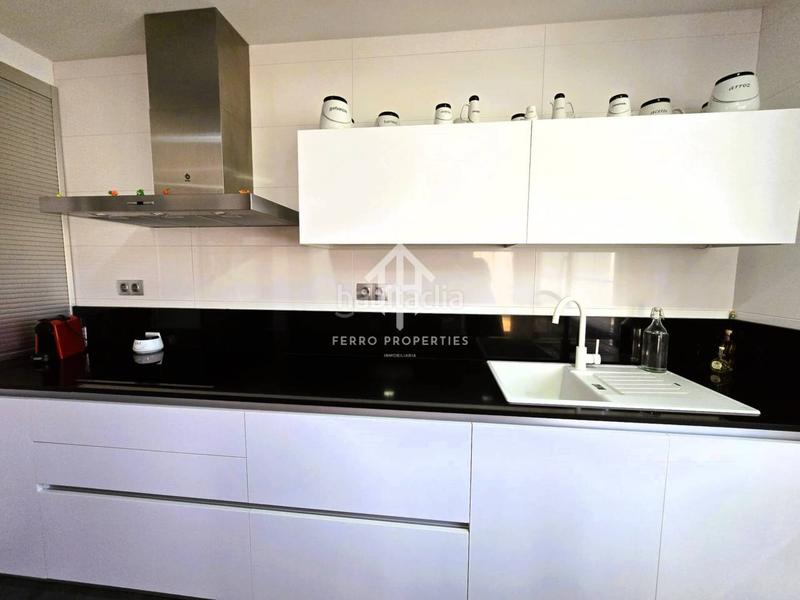 Foto 8bd8625e-6da3-4c26-88ba-d54f01e6c7a4. Chalet dans miró 9 dans Loja