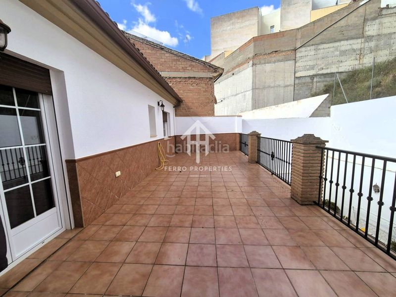 Foto 155c18ce-9780-443c-9f09-77fa06f76e82. Casa amb aparcament a Loja