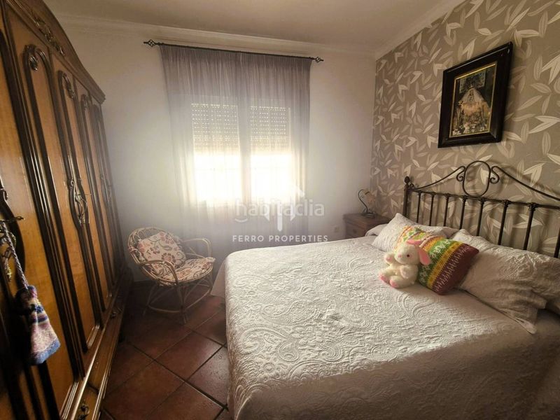 Foto 2ac111b0-498b-4da7-b603-3351a6ae1260. Casa amb aparcament a Loja
