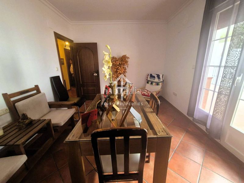 Foto cae9c774-e75f-465e-86e6-754b7532f913. Casa amb aparcament a Loja