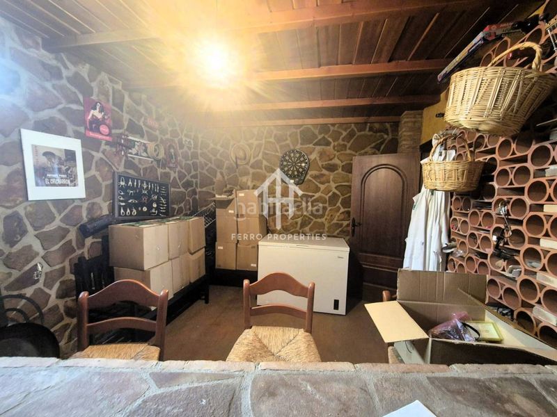 Foto d0eb1bae-53d0-4ed2-b68e-9688f79c224f. Casa amb aparcament a Loja