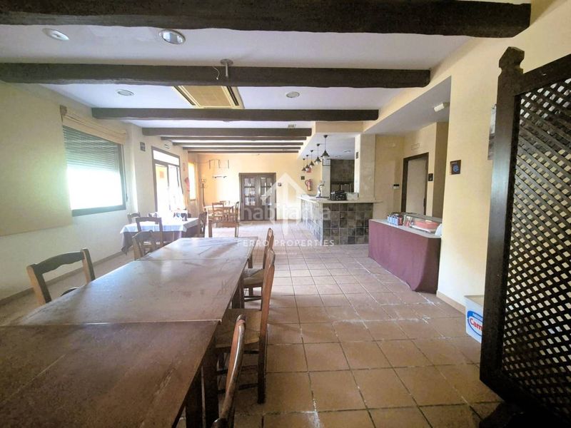 Foto e43ba1ce-7898-438f-9e81-cd937f2b0512. Local comercial en camino aragón 3 restaurante en venta en riofrío en Loja