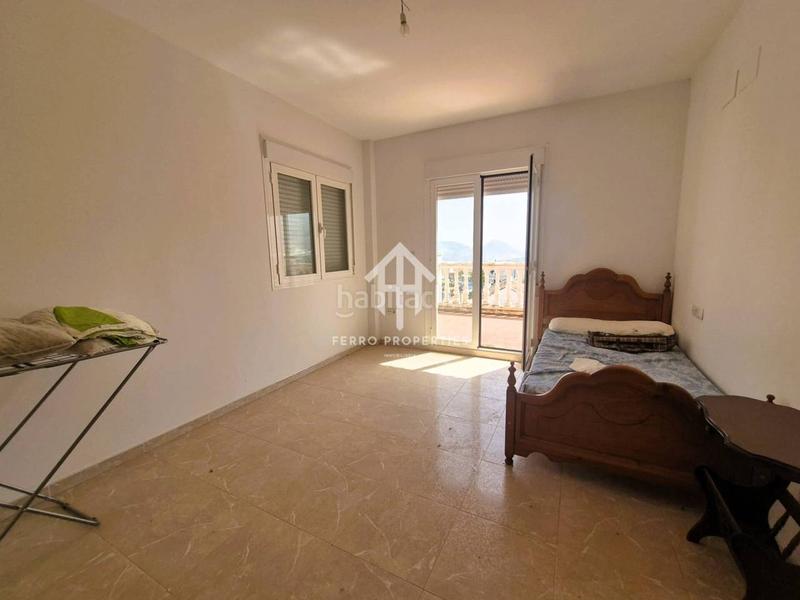 Foto 37117e97-b8d3-4de5-be40-1a113949c6cb. Maison avec parking dans Loja