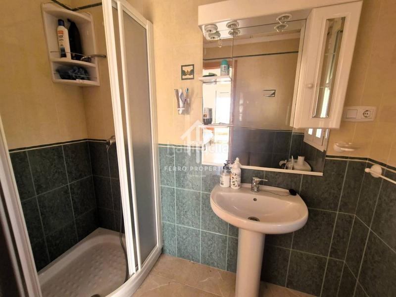 Foto cd2320db-1090-49b1-8562-dc9cf0134e13. Maison avec parking dans Loja