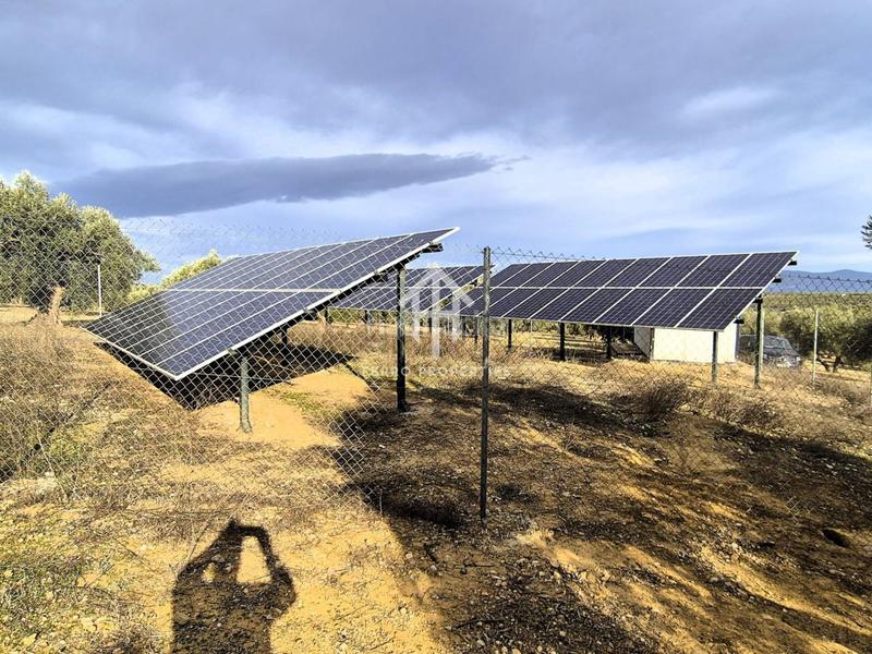 Foto d2013647-8188-49ea-8b2b-3b159af17e51. Terreno residencial finca rústica de 20 hectáreas con olivos, almendros, riego automatizado y certificación ecológica granada en Salar
