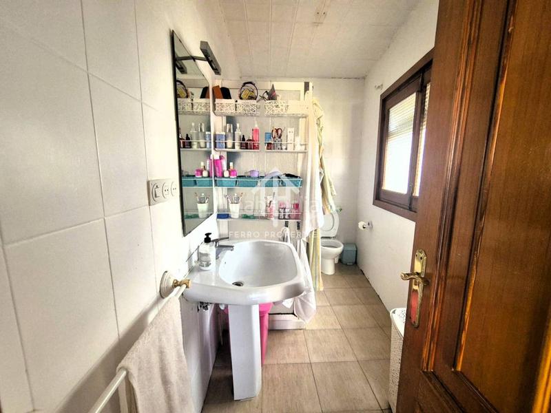 Foto 2f09efd5-bb0c-4fff-b591-fd293d8d4340. Casa venta de casa en Loja