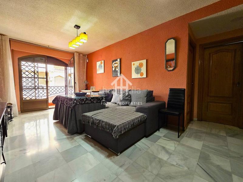 Foto 4b9f179a-b290-49e3-badd-b8e3fd7db5bb. Pis a río genil 2 a Cenes de la Vega