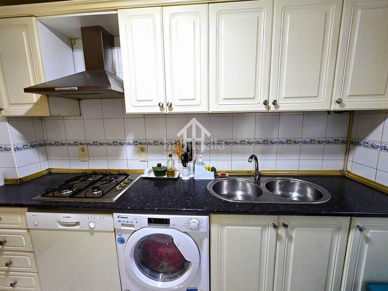 Foto d04a0155-43e2-40fa-a1a6-efa4a0a92d49. Pis a río genil 2 a Cenes de la Vega