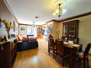 Casa  Antequera. Exclusiva casa en loja con calidades de primera, amplitud y conf