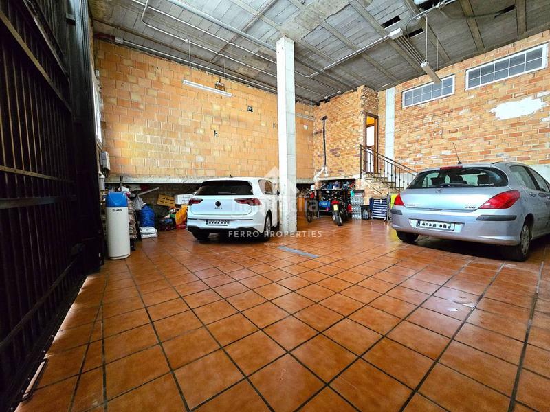 Foto 03e86a32-ca25-4314-bbe3-b69ce99d5e14. Casa en antequera 91 exclusiva casa con calidades de primera, amplitud y confort en cada rincón en Loja
