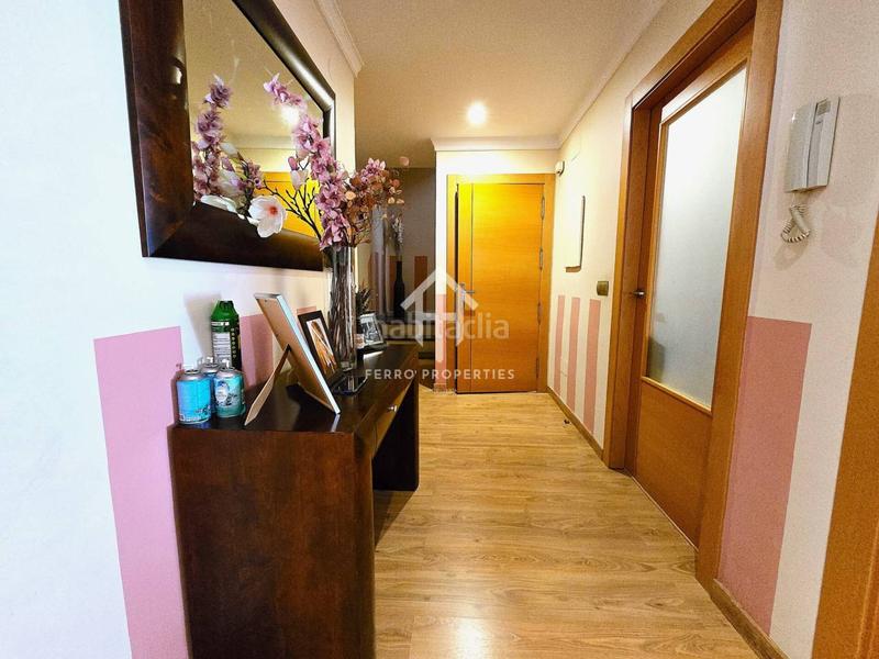 Foto 1b064d47-c914-4039-b6c1-b83f7ec0d48f. Casa en antequera 91 exclusiva casa con calidades de primera, amplitud y confort en cada rincón en Loja