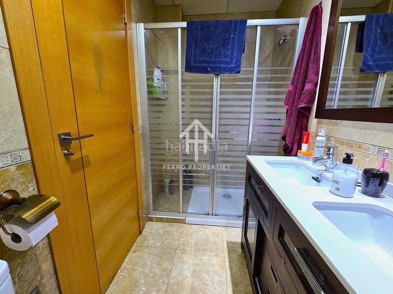 Foto 454bca3e-8901-48ff-8526-0e1a15ded128. Casa en antequera 91 exclusiva casa con calidades de primera, amplitud y confort en cada rincón en Loja