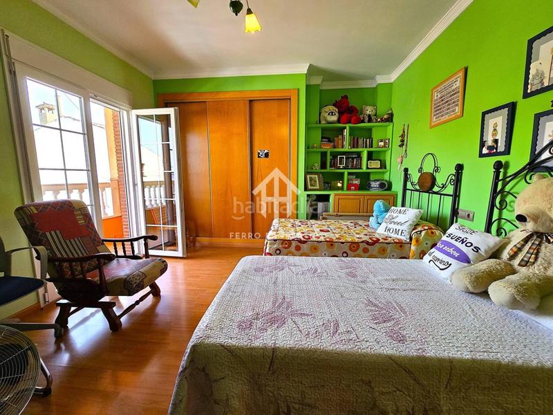 Foto c8c2a946-f789-4dd6-93aa-7362b98c79e4. Casa en antequera 91 exclusiva casa con calidades de primera, amplitud y confort en cada rincón en Loja