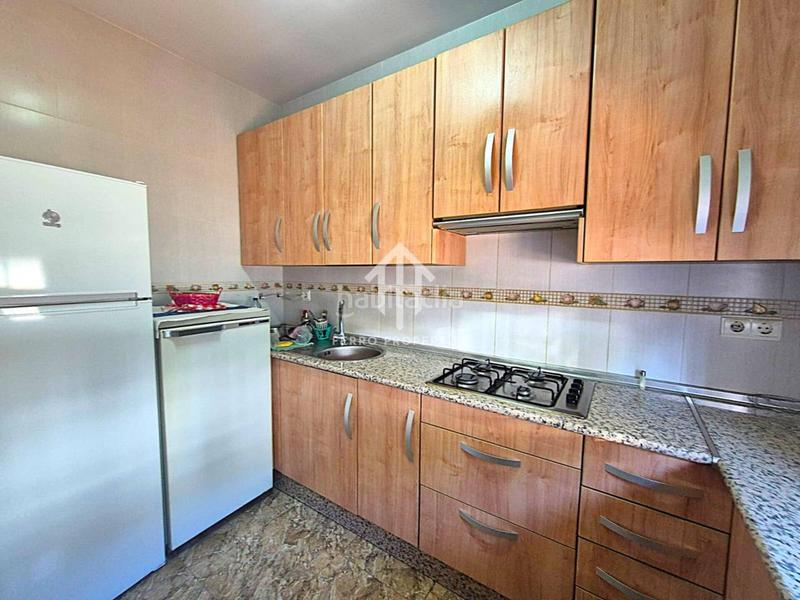 Foto 0fbd4e0d-67ad-4472-9774-5382220f0c95. Casa encantadora casa reformada en cuesta de la palma , granada en Loja