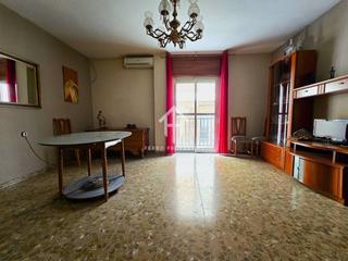 Etagenwohnung  Moreno. Venta de piso en loja