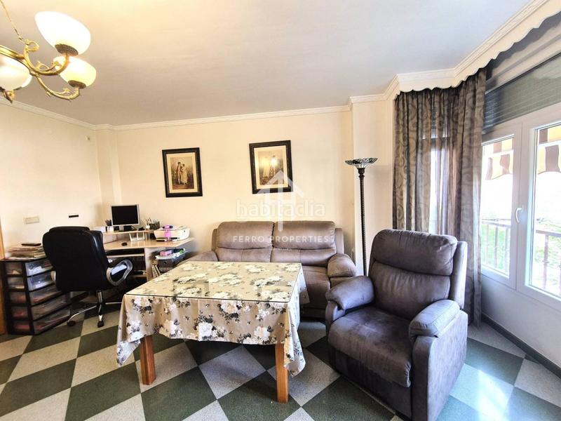 Foto fc2c6e44-664e-4357-b04b-77f6750e1402. Casa venta casa en Loja