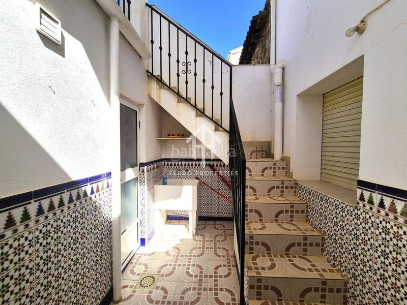 Foto e7c71cbb-4500-4c46-9a01-643458a0ad39. Haus in Algarinejo