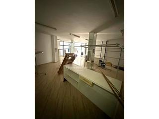 Local commercial  Papel. Local comercial en venta en loja