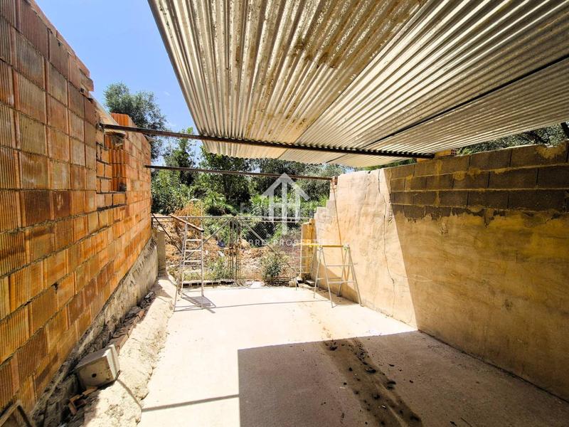 Foto 6ab37400-8c5a-4d03-890a-880dfe1c09e0. Terrain résidentiel dans Huétor Tájar