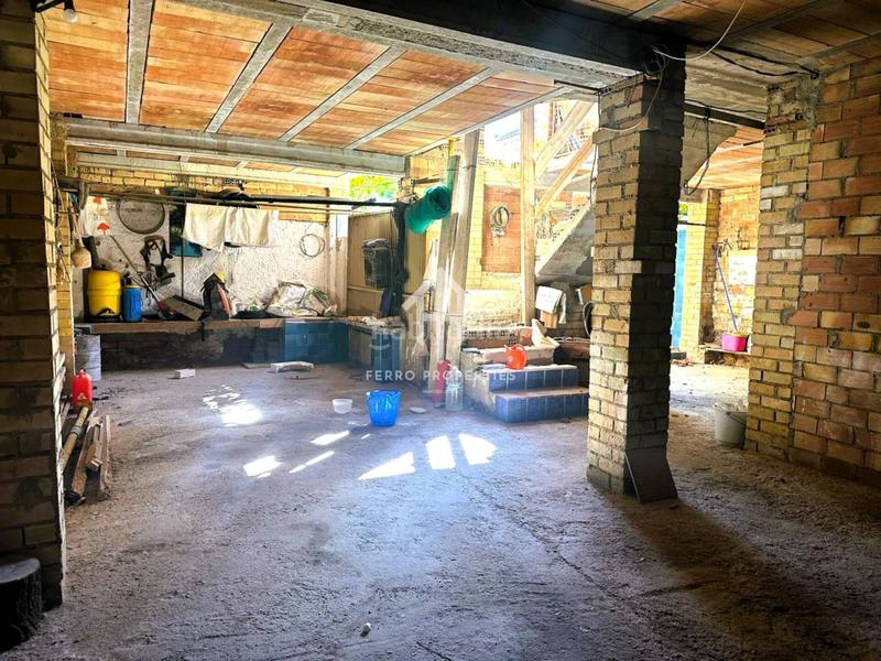 Foto 35d5845b-d668-4b7d-82af-2059282f9100. Casa con parcheggio in Salar