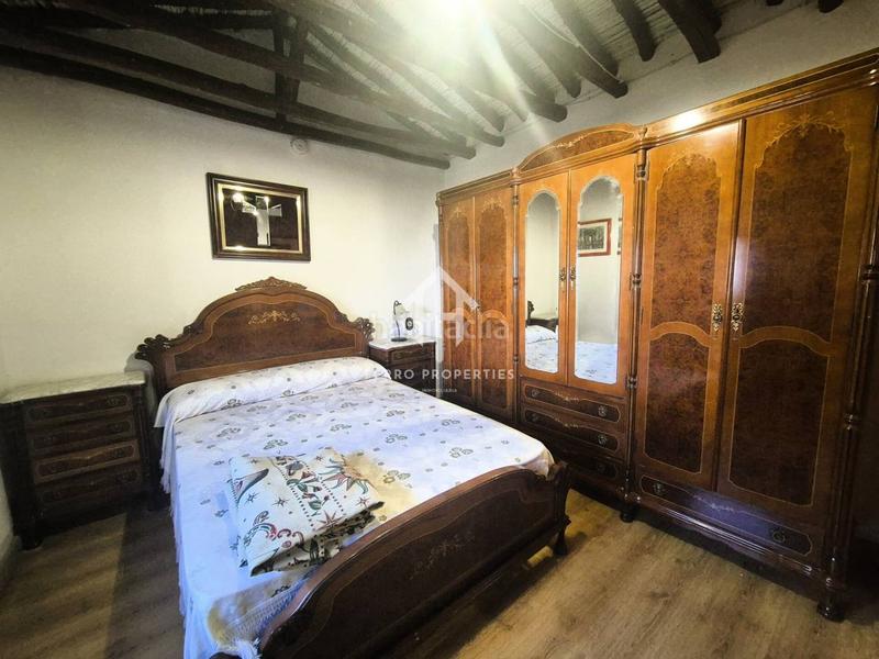 Foto 04ac60ce-0811-4956-8da1-02509ee118ea. Casa amb piscina a Salar