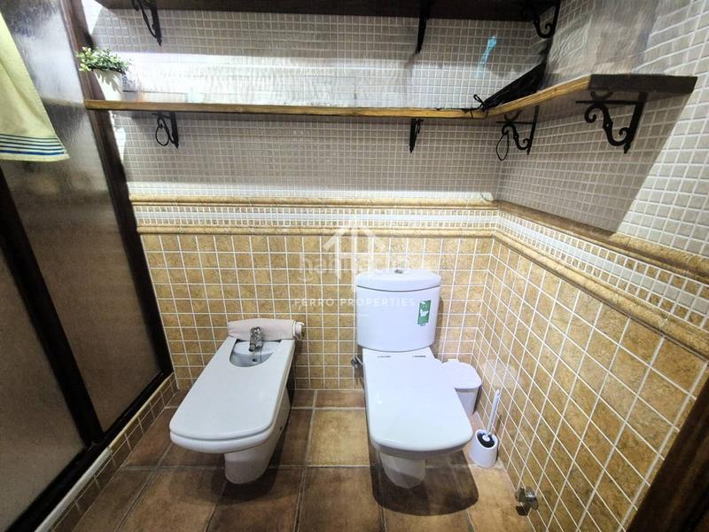 Foto 2d33a86c-a29f-4c89-a42f-3e19d53a0784. Casa amb piscina a Salar