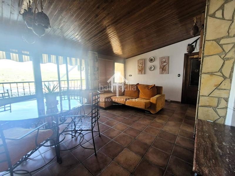 Foto 97489da6-8592-48aa-a4a6-cec95aa562b7. Casa amb piscina a Salar