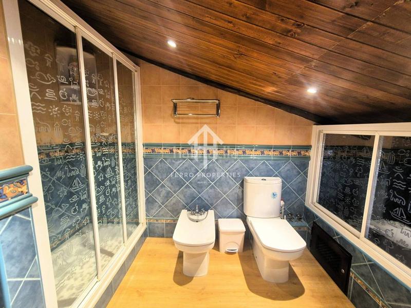 Foto c167d620-47b7-4a98-a69d-6e9160f57c8b. Casa amb piscina a Salar