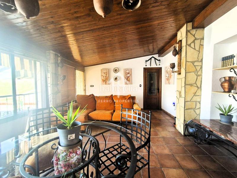 Foto d7ca9aea-30f1-4981-8ceb-80a633949ec1. Casa amb piscina a Salar