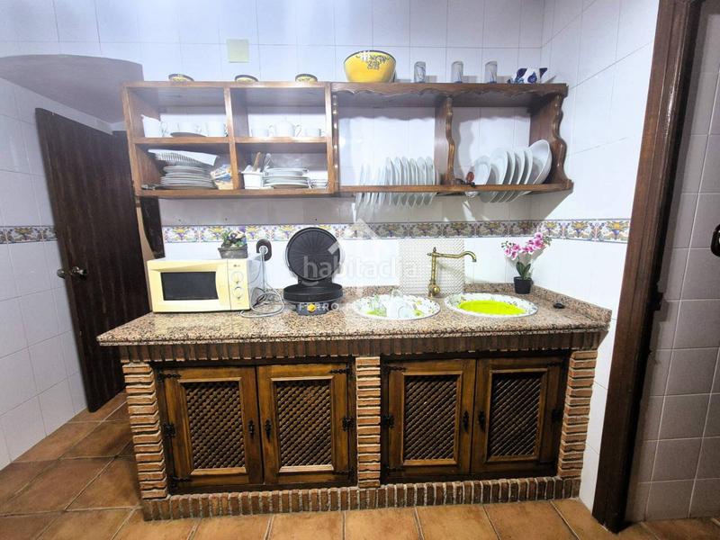 Foto e19dacff-cccf-4e51-9bde-13a20a59863a. Casa amb piscina a Salar